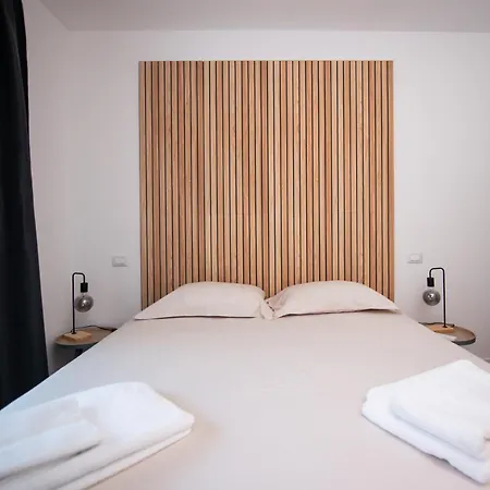 Momento Al - 아파트 *